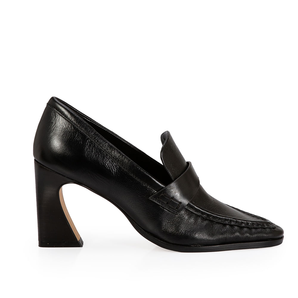 Scarpin Salto Alto Couro Preto